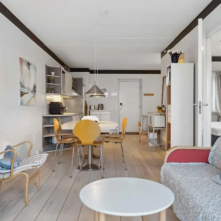At Apartmán